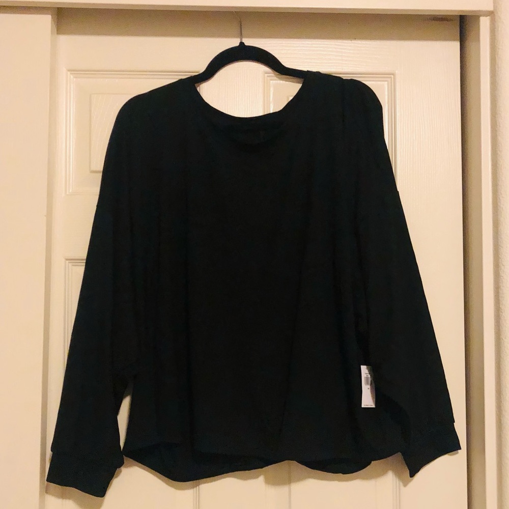 OLD NAVY Black Active long sleeve top with open back 3X